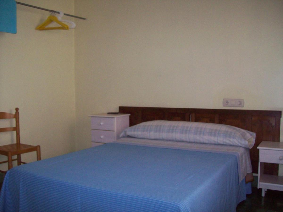 Pension Los Pinos Gijón Exterior foto